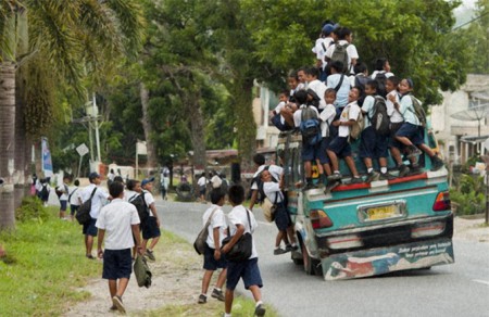 Transporte escolar Indonesia